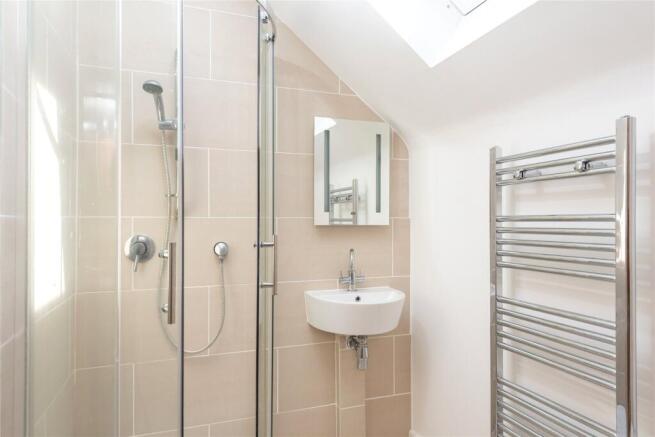En Suite Bed Bed 2