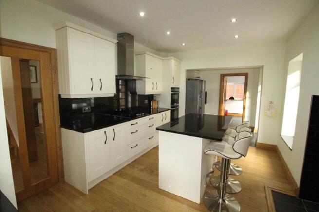 Kitchen / Breakfast