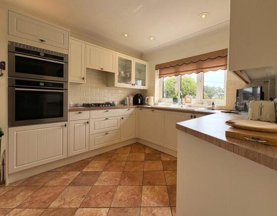 Bunts Lane, Seaton, Devon, EX12 photo 4