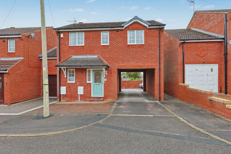 Baycliff Drive, Brampton, Chesterfield