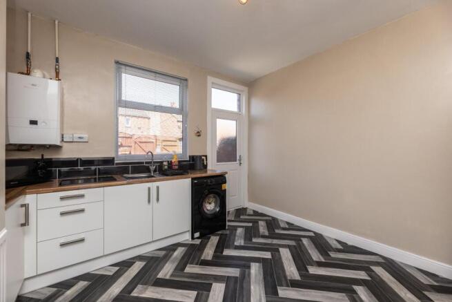 2 bed Terraced for sale Image 4