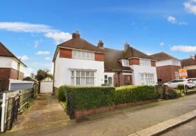 56, Surrenden Road, Folkestone CT19 4EB