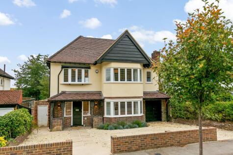 Hillcrest Gardens, Esher