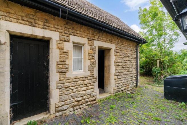 Outbuildings (1)