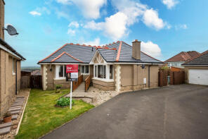 15, Spring Walk, Lesmahagow, Lanark ML11 0FN