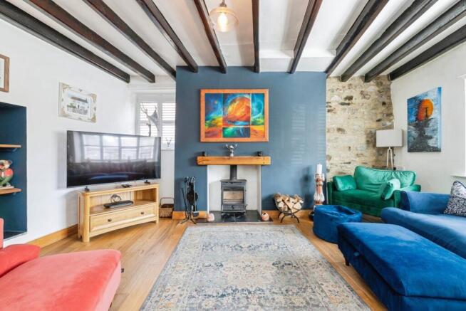3 bed Semi-Detached for sale Image 5