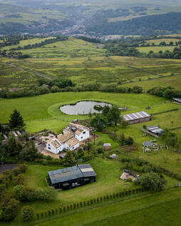Hallstones Green Farm, Broad Lane, Todmorden, Calderdale