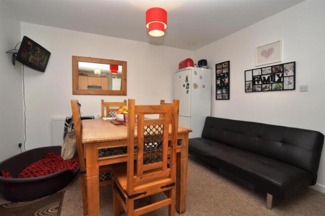 Living/Kitchen