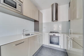 15, Ringwood Avenue, Hornsey, London N2 9NT