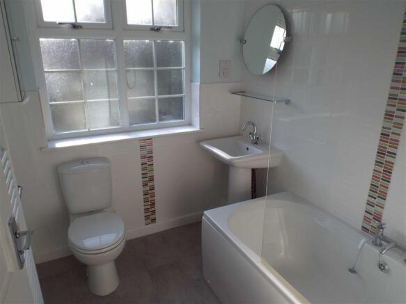 BATHROOM: