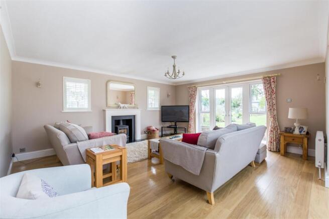 Sitting Room.jpg