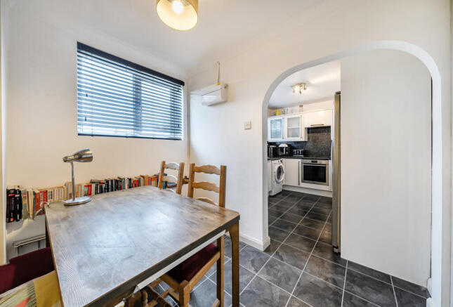 1397415-6-696509b...