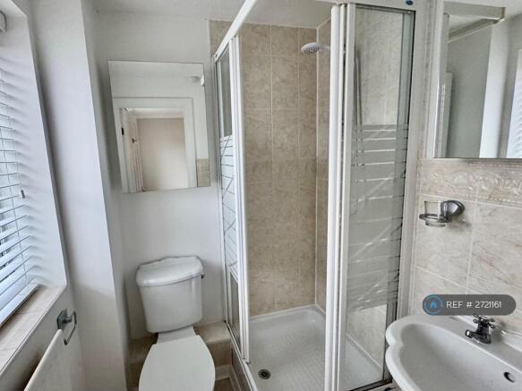 Master Bedroom En Suite