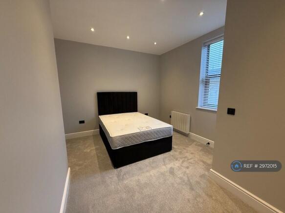 2 bed Flat to rent Image 6