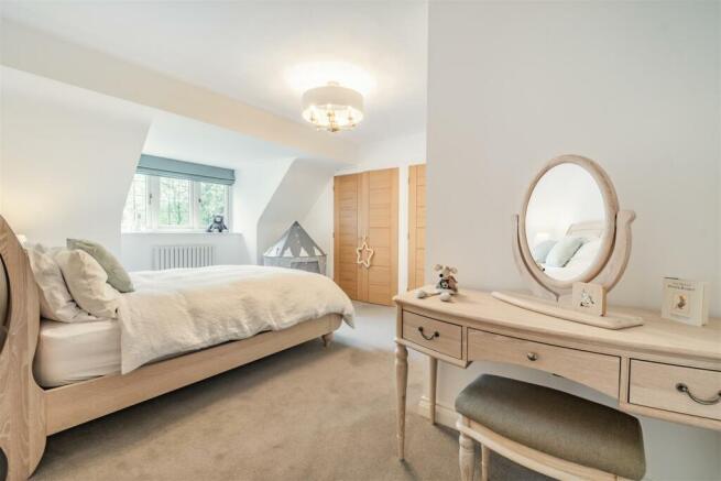 8551050-interior21.jpg
