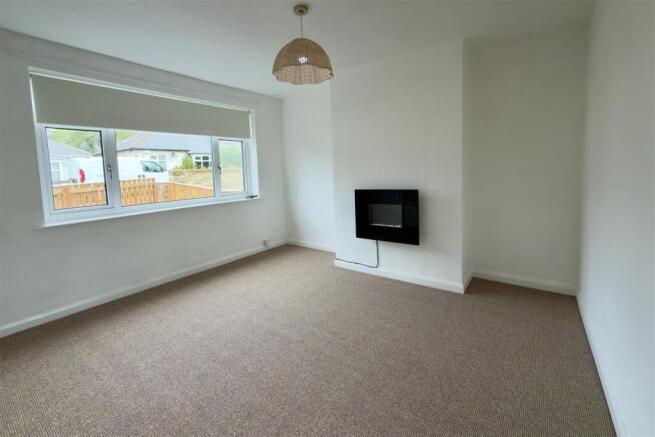 Baxby Terrace, Hurworth, DL2 2DN photo 4