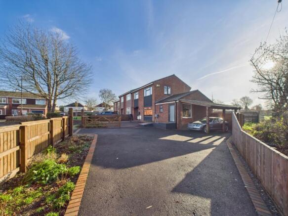 CAM02023G0-PR0192-STILL026