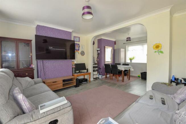 Living Room Diner 2.jpg