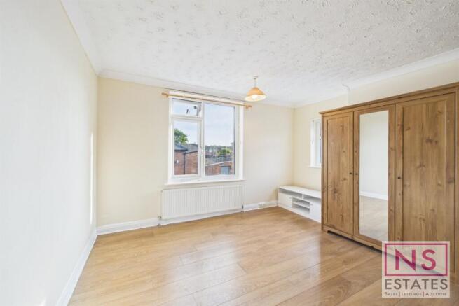 3 bed End of Terrace for sale Image 9