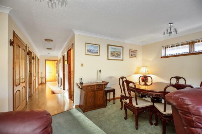 26 Greenacres Kingseat7.jpg