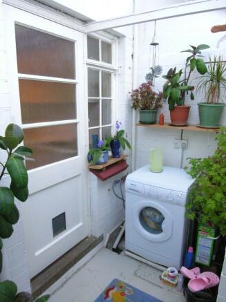 Photo 6