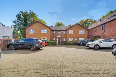 New Heston Road, Hounslow