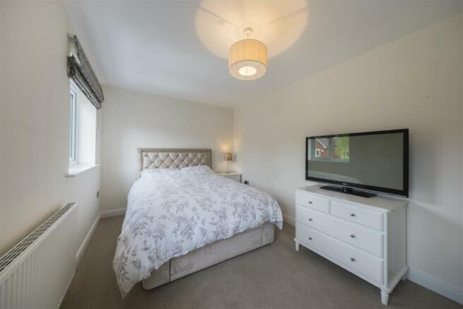 43 Shakerley Close-029.JPG