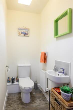2 bed Terraced for sale Image 4