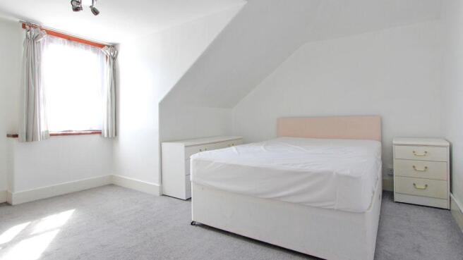 Bedroom 2 (Double)