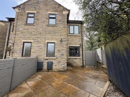 4, Taxal Mews, Macclesfield Road, High Peak SK23 7DB
