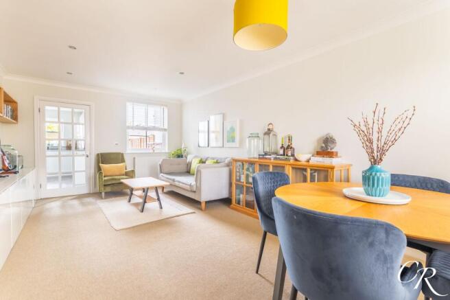 Sitting/Dining Room