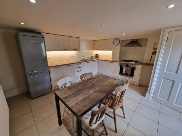 Kitchen diner