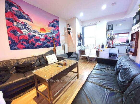 7 bed End of Terrace to rent Image 6