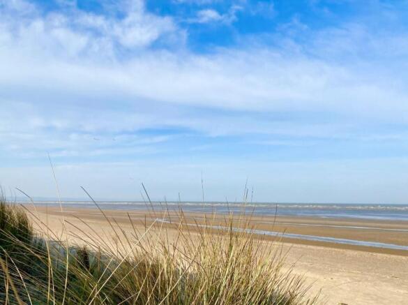 Seaview Road sea view 1.jpg