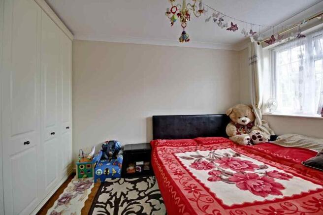 Bedroom 2 (Double)