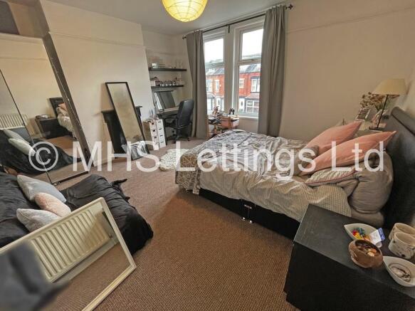 5 bed Terraced to rent Image 7