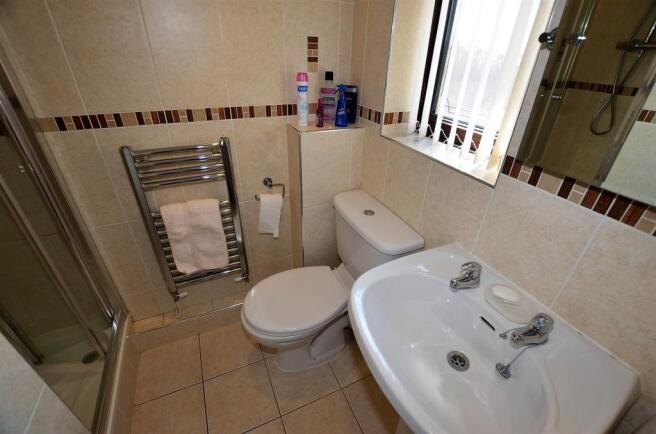 Shower Room/En Suite