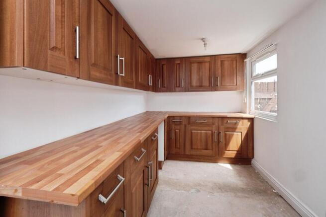 4 bed Terraced for sale Image 4