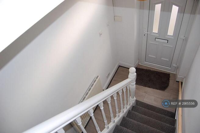 4 bed Terraced to rent Image 11