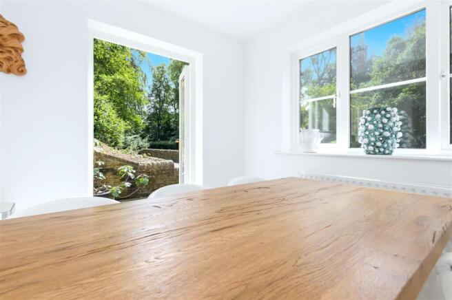 2 bed End of Terrace for sale Image 9