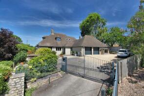 Rock Ridge, The Street, Bristol BS35 4DA