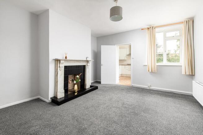 Sitting_Room_1.jpg