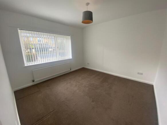 3 bed End of Terrace to rent Image 12