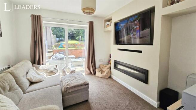 Sycamore Road, Worcester, Worcestershire photo 4