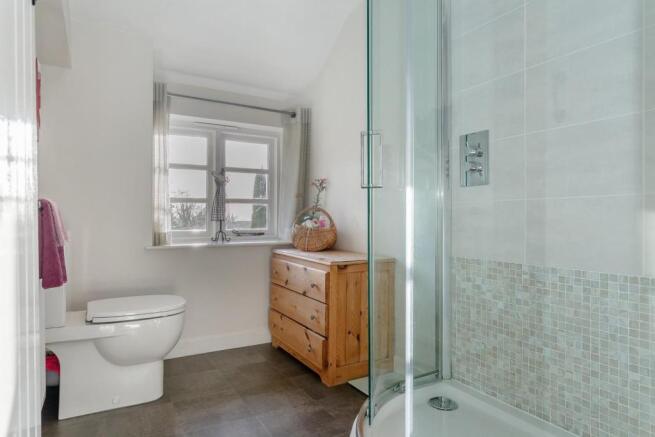 8370708-interior20.jpg