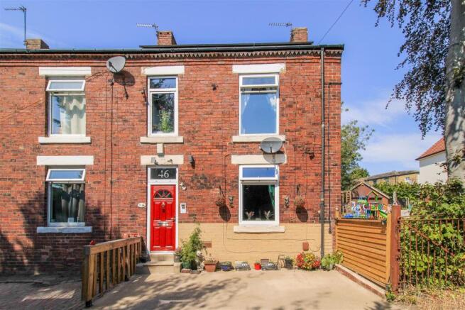 3 bed End of Terrace for sale in ossett