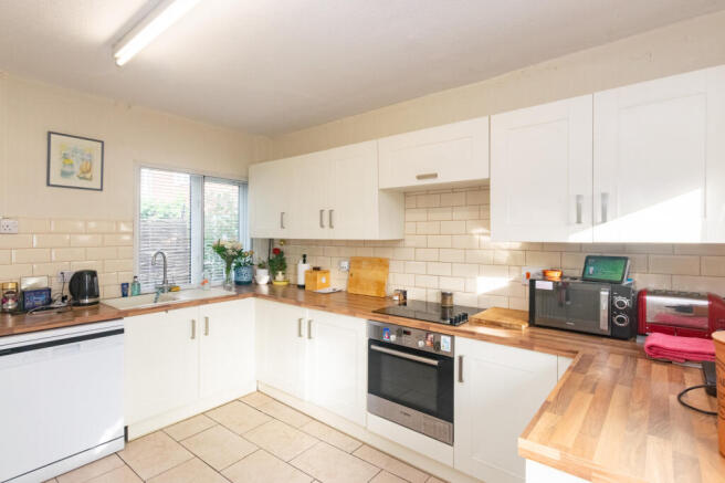 Kitchen 1