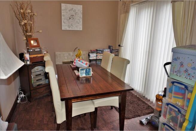 Living / Dining Room