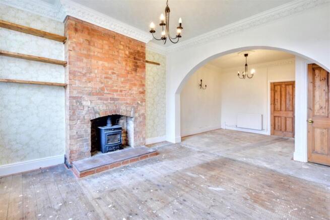 Lounge/Sitting Room