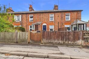 19, Crown Lane, Theale, Reading RG7 5BG